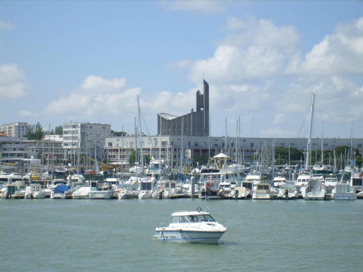 Royan - Appartement Vue Mer - Proximite Plage Et Parking Privatif Εξωτερικό φωτογραφία